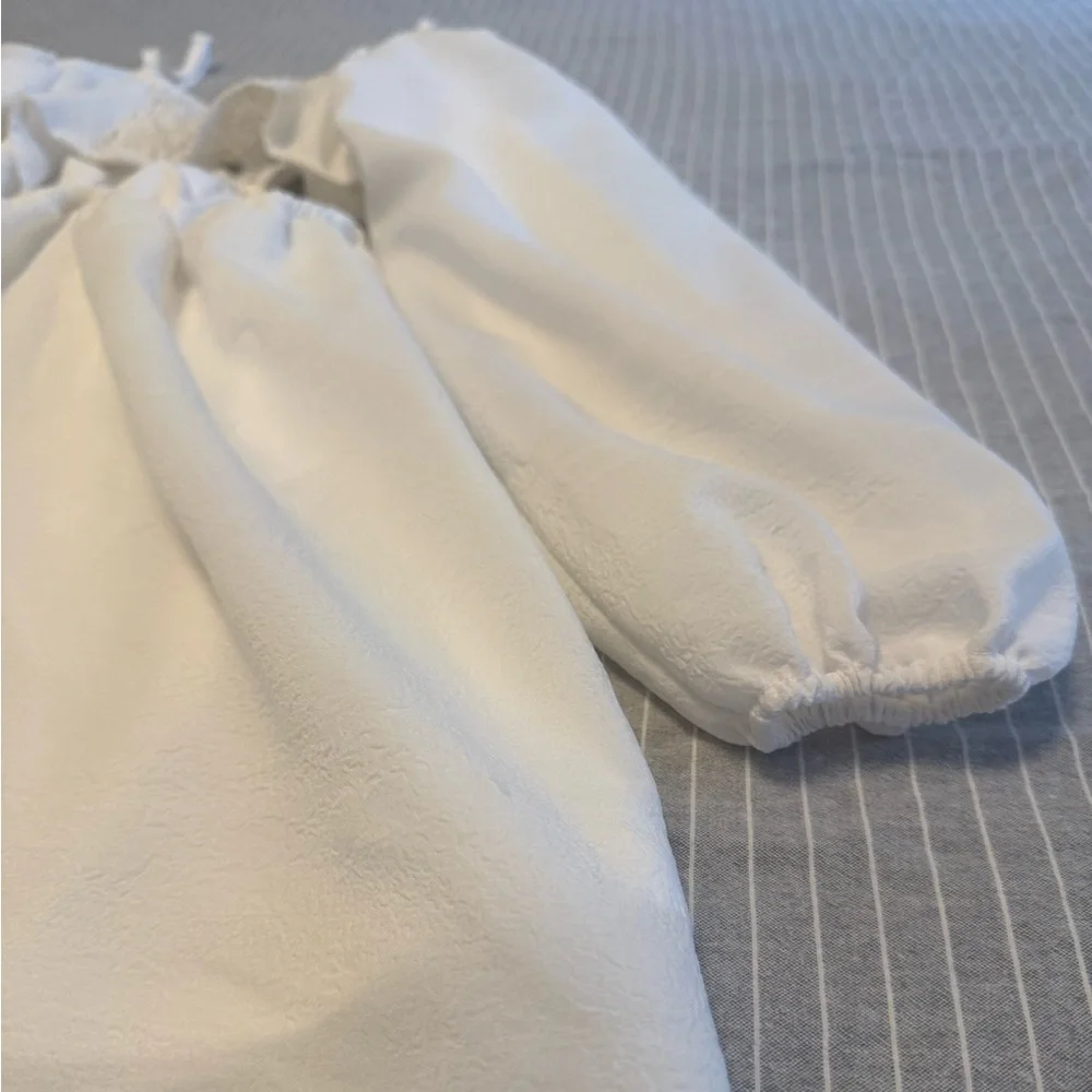 DIVIDED H&M Cutout Mini Dress White Size S EUC - Picture 12 of 13